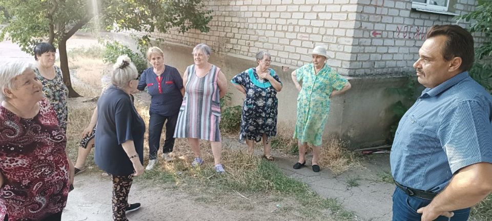 Юрий Будрин: В рамках проекта "Управдом", реализуемого Единой Россией представители народного контроля совместно с заместителем руководителя Управы Кировского внутригородского района Администрации городского округа Донецк...