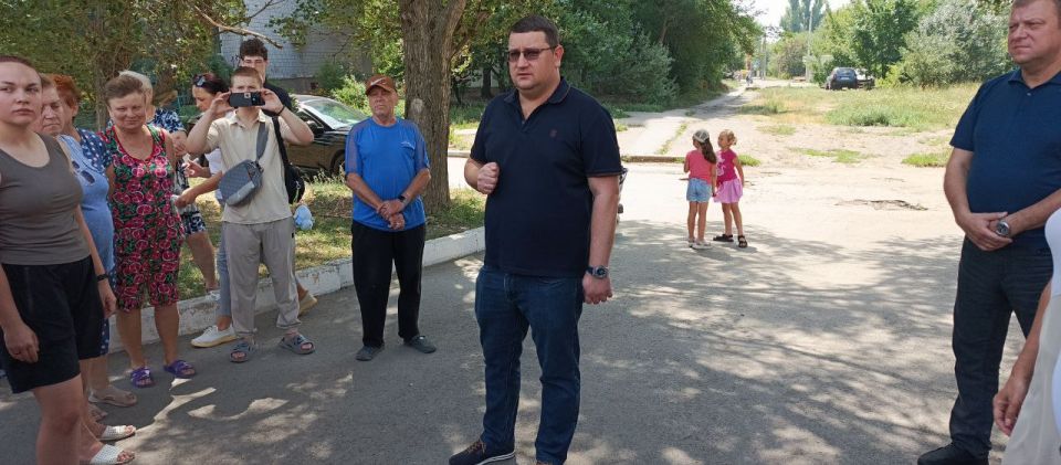 Юрий Будрин: Сегодня, 11 июля 2025 года, в рамках проекта "Управдом", реализуемого Единой Россией, в Кировском районе г. Донецка прошла встреча с жителями микрорайона "Текстильщик"