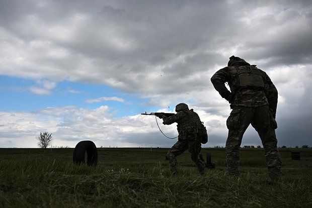Марочко сообщил, что ВСУ вынуждены отступить из Зеленой Долины в ДНР