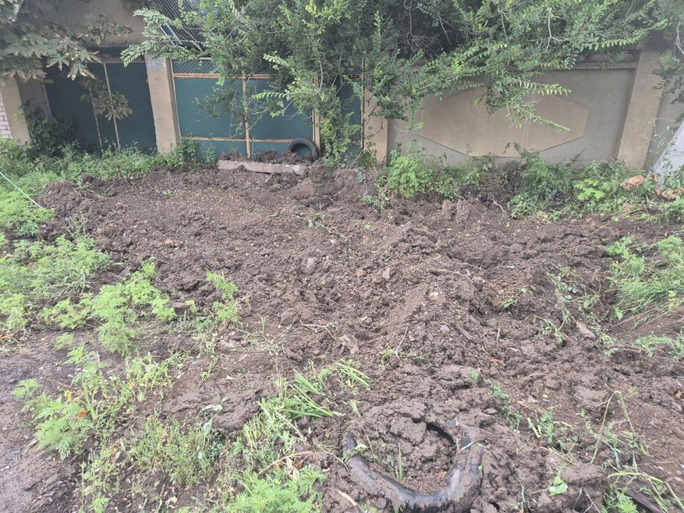 Константин Кузьмин: Депутаты Народного Совета ДНР по поручению Главы ДНР Дениса Пушилина продолжают контролировать устранение порывов сетей водоснабжения