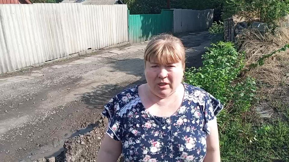 Андрей Бедило: Информация по ул. Байкальская 1 Б, г.о.Торез. Провел встречу с руководством Торезского ПУВКХ "Вода Донбасса"