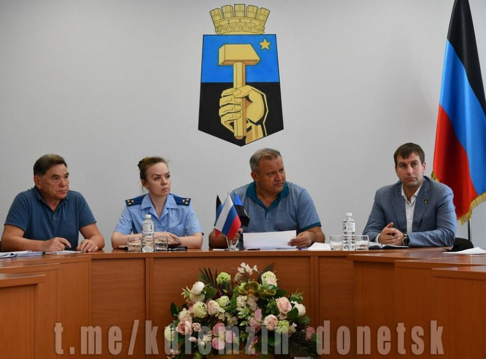 ����� �. �. ������ ������� �������� ����� ���������� ��������� � �������������� ������� � ����������� ������������� ��������� �������������