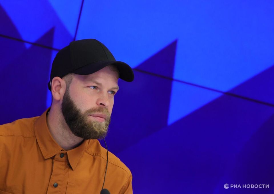 Американец Мартиндейл, получив российский паспорт, поблагодарил Путина