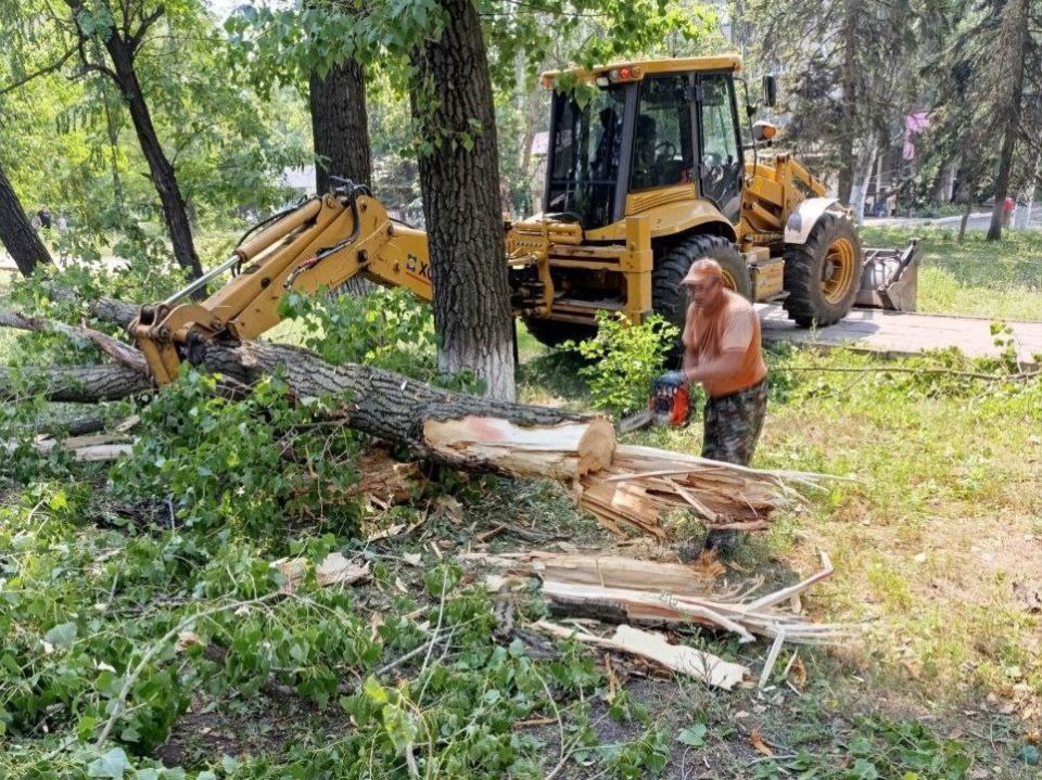 Информируем о ежедневных работах в рамках содержания автомобильных дорог общего пользования