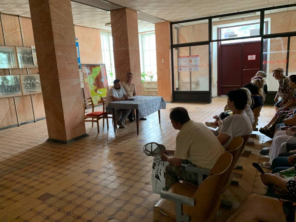 Вчера, 16 июля, состоялся сход граждан в селе Металлист Амвросиевского м.о