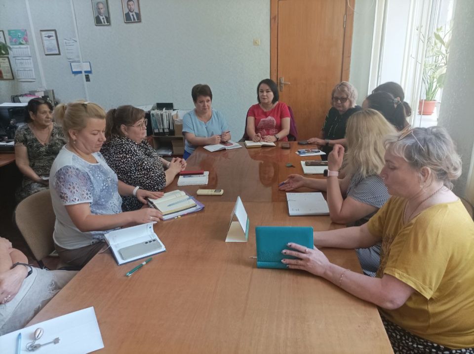 �������� ������� ������� ������� � �������� ����������� ������� � 8 ���������������� ������ �� �������������� ��� ���������� ��������� ������������� ���������������� ������ �. �������