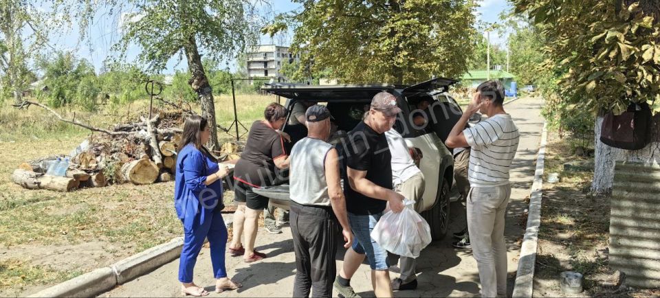 Продолжаем оказывать помощь населению освобождённой Красногоровки