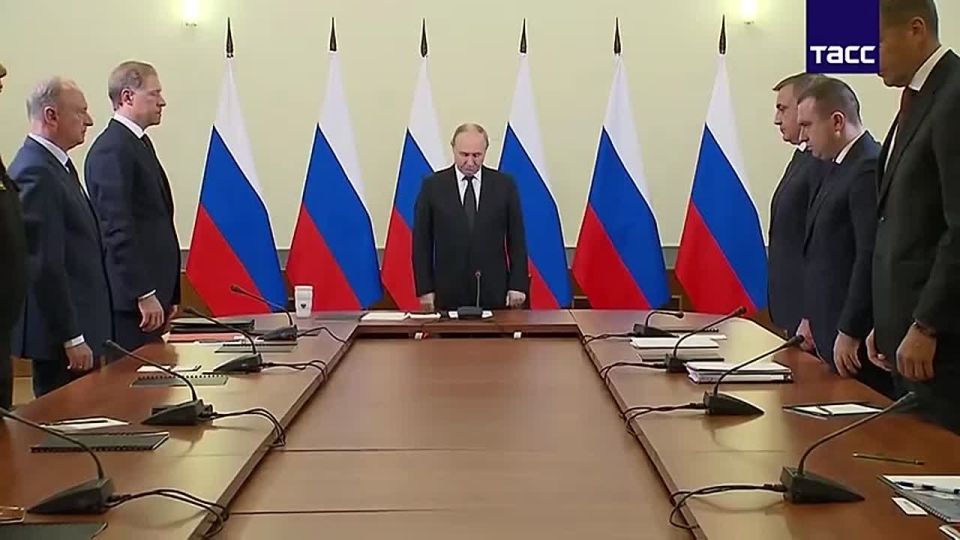 Константин Кузьмин: Из Амурской области поступили печальные новости - разбился пассажирский самолет "Ан-24"