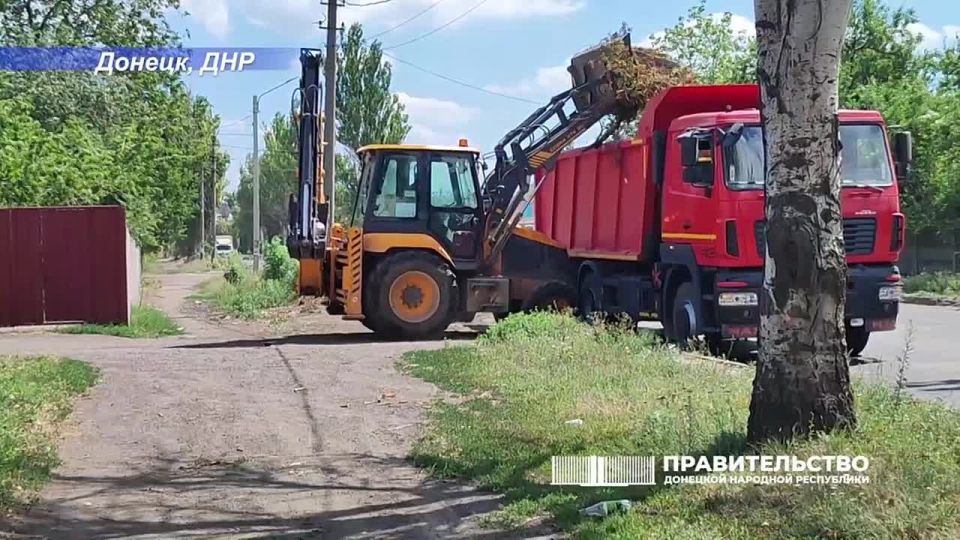 Андрей Чертков: Жители частного сектора в Кировской районе Донецка пожаловались в час-бот Главы Республики на несанкционированную свалку возле своих дворов