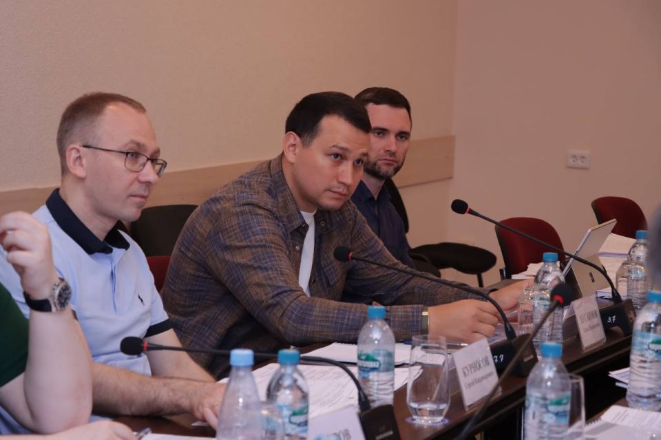 Представители Минстроя России приняли участие в координационных совещаниях, а также посетили социальные объекты ДНР