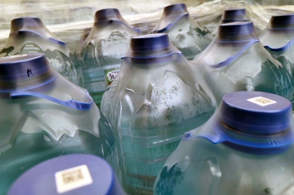 Москва прислала Донецку питьевую воду