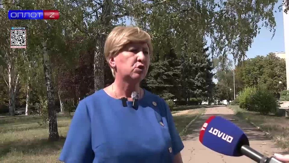 Елена Рязанцева о подвозе воды в Пролетарский район г. Донецка. Комментарий дня от 30.07.2025