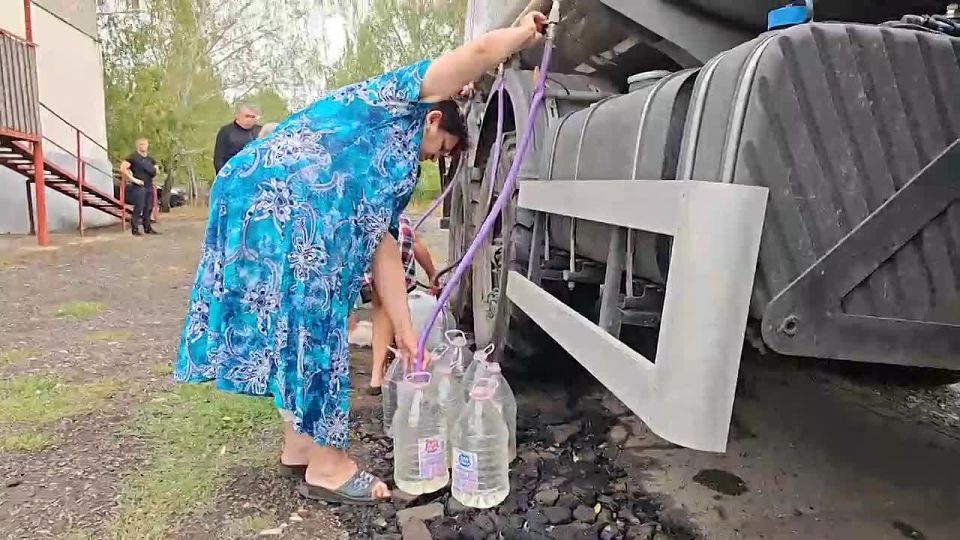 ����� ��� ����� �������: ������� ������ � ����� ���� ���� ����� � �� ������ 3,50 ������