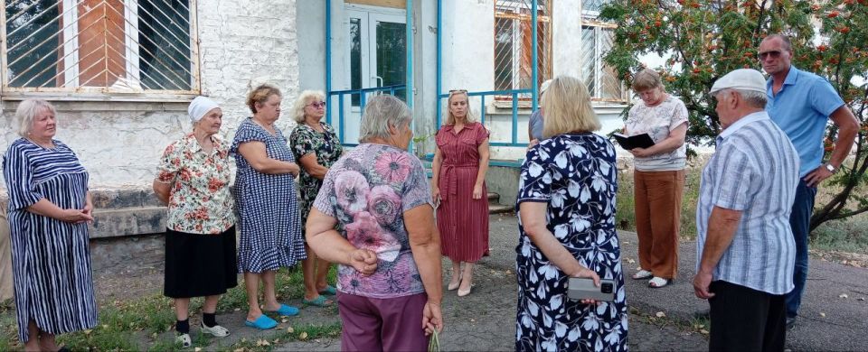 Наталья Бегуненко: По поручению Главы ДНР Дениса Пушилина в Петровском районе продолжаются встречи с населением