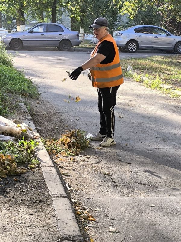 Елена Рязанцева: Сегодня, 11.08.2025 года, силами сотрудников жилищно-коммунальных предприятий Пролетарского внутригородского района г. Донецка были выполнены следующие работы: