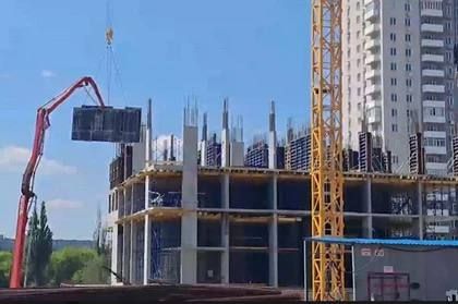 Пушилин проинспектировал строительство новостроя в центре Донецка