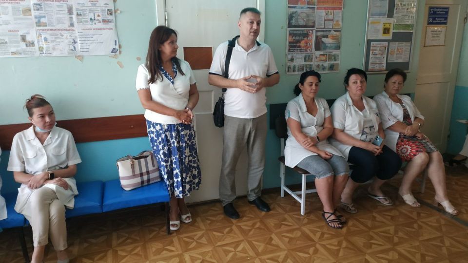 Михаил Меренков: Состоялась встреча заместителя руководителя Управы Буденновского внутригородского района Геннадия Хоменка с медработниками ГБУ ДНР "Центр первичной медико-санитарной помощи № 1, амбулатория № 2