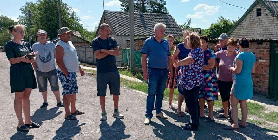 Наталья Бегуненко: По поручению Главы ДНР Дениса Пушилина в Петровском районе продолжаются встречи с населением