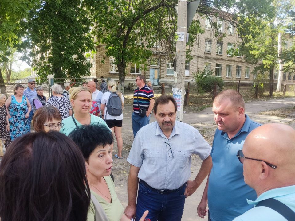 Юрий Будрин: Сегодня, 12 августа 2025 года, по поручению Главы Республики Дениса Пушилина, в рамках проекта "Управдом", реализуемого Единой Россией, в Кировском районе г. Донецка организовал и провел встречу с жителями...