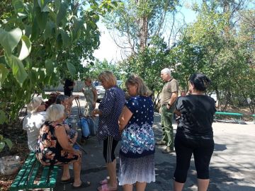  : , 13  2025           22 ..