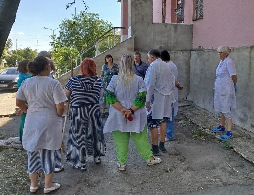 Валентин Левченко: Заместитель руководителя Управы Киевского района г.Донецка Елена Повалий провела встречу с трудовым коллективом Амбулатории №1 ЦПМСП №4