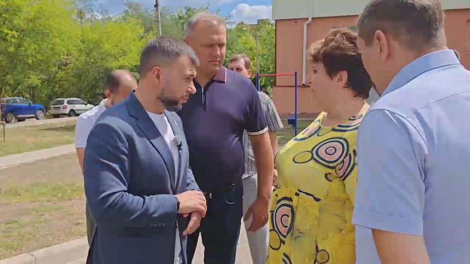 Денис Пушилин: Проверил готовность донецкой гимназии № 33 к началу учебного года