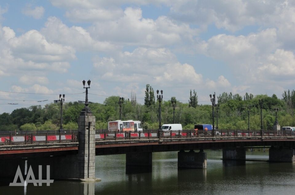 ������ �� ����� �� ������ � ������� ������� 13 ��������. ��� ��������