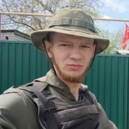 Георгий Медведев: Сообщается о прилёте в Киевском районе Донецка, как пишут местные каналы, есть раненые, повреждены многоквартирные жилые дома