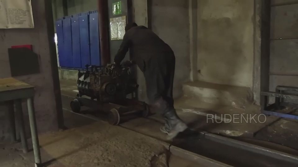 Андрей Руденко: На Южно-Донецком направлении военнослужащие ремонтных подразделений продолжают выполнять задачи по восстановлению повреждённой боевой техники в прифронтовых районах специальной военной операции