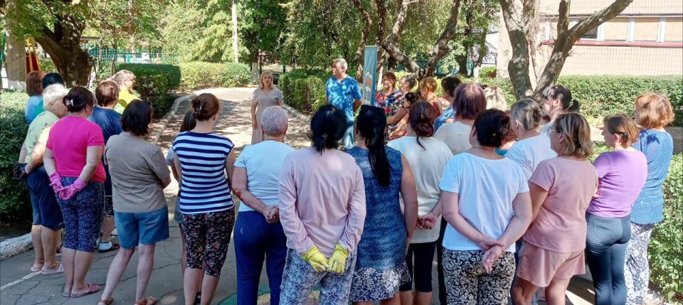 Наталья Бегуненко: По поручению Главы ДНР Дениса Пушилина в Петровском районе продолжаются встречи с населением