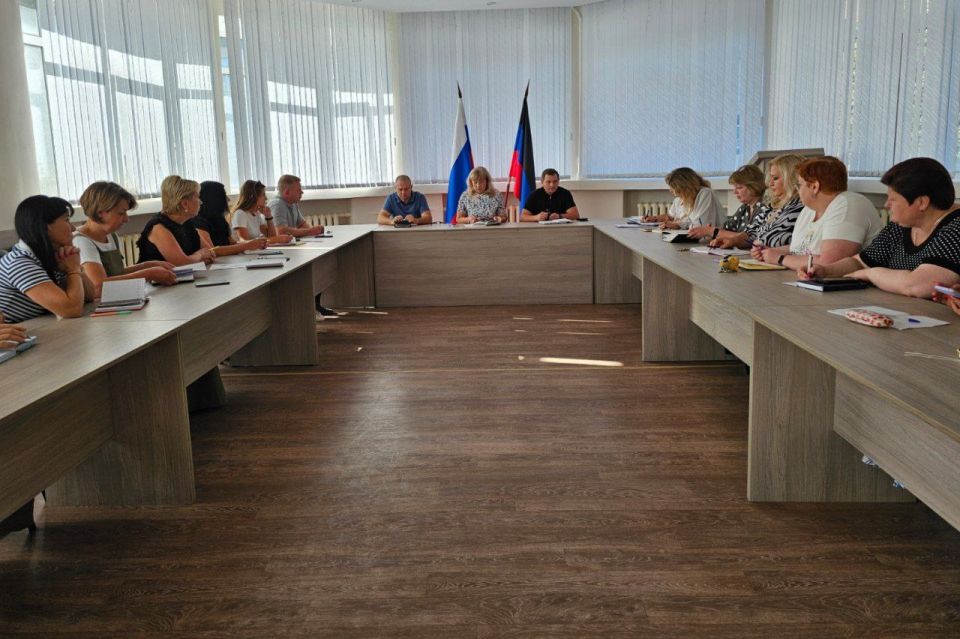 Татьяна Копылова: Сегодня, 19 августа, провела аппаратное совещание