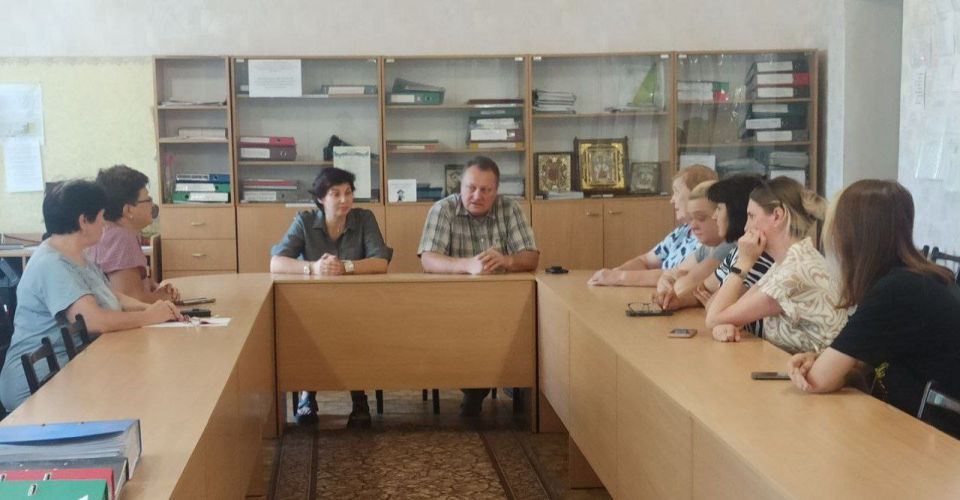 Валентин Левченко: Сегодня провел встречу с педагогическим коллективом «Донецкого колледжа экономики технологий и дизайна»