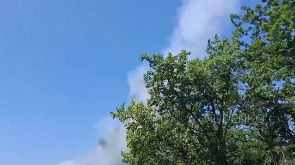 Андрей Руденко: Расчёт зенитного ракетного комплекса «Стрела-10М» группировки войск «Восток» обнаружил и поразил разведывательные беспилотные летательные аппараты противника на Южно-Донецком направлении