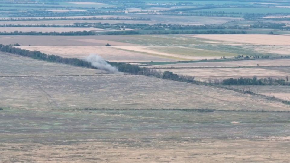 Артиллеристы уничтожили блиндажи ВСУ под Камышевахой