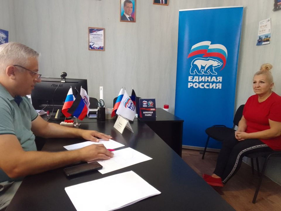 Юрий Будрин: Сегодня 21 августа 2025 года в Кировском районе г. Донецка состоялся приём граждан в Общественной приемной Общественного Движения «Донецкая Республика» и Единой России