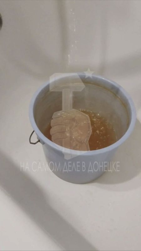 #��������. ������� ���� ���� � �������, ���� �������� ��� � ���, ��� ���� �� ���� �� � 17:00, �� � 18:00 � ����� ������� � ������������ ��������� ����� � 19:00