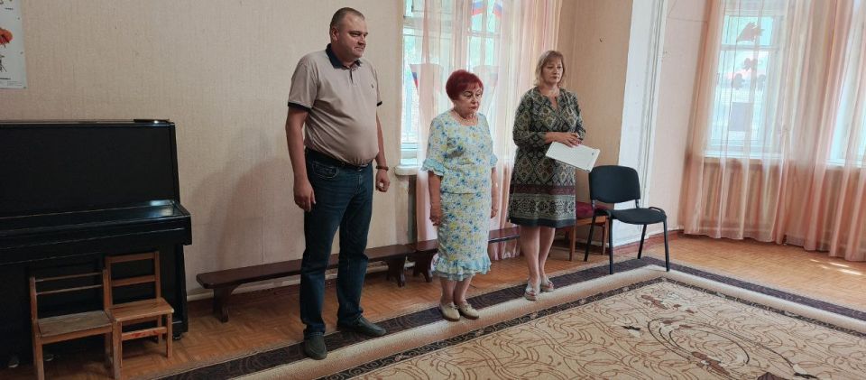 Юрий Будрин: Сегодня, 22 августа 2025 года, по поручению Главы Республики Дениса Пушилина, провел встречу с трудовым коллективом ГКДОУ "Детский сад № 81 г. о. Донецк" по адресу: ул. Жигулевская, 9