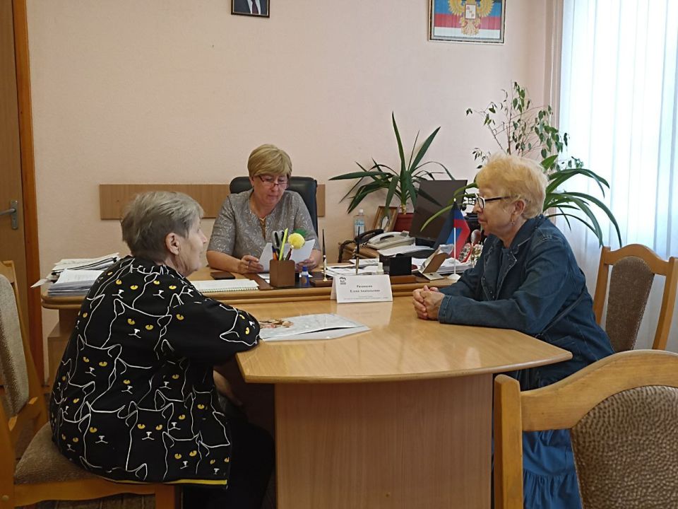 Елена Рязанцева: Сегодня, 25 августа, провела личный прием граждан