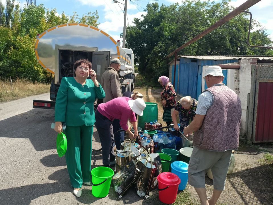 Наталья Бегуненко: По поручению Главы ДНР Дениса Пушилина в Петровском районе продолжаются встречи с населением