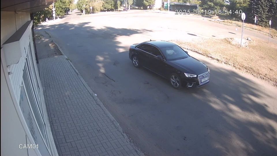 , .         AUDI A4  ,    T018K180