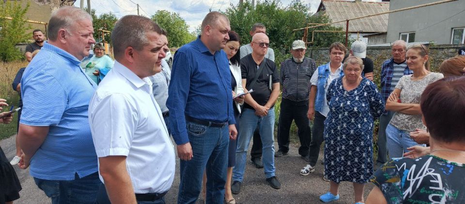 Юрий Будрин: Сегодня, 26 августа 2025 года, по поручению Главы Республики Дениса Пушилина, в Кировском районе города Донецка провел встречу с жителями по адресу: ул. Большая Северная, 32