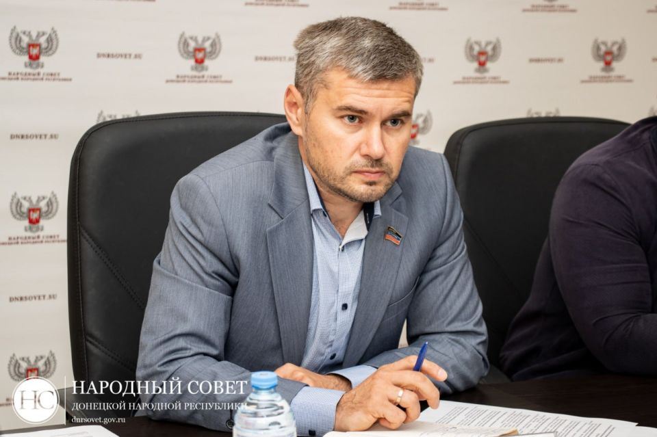 В Народном Совете рассмотрели информацию Счетной палаты ДНР