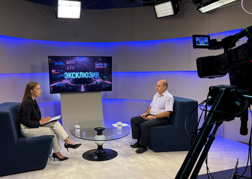 Первый заместитель генерального директора ГУП ДНР «Вода Донбасса» Сергей Мокрый в программе «Эксклюзив» на телеканале «Оплот» ответил на актуальные вопросы о ситуации с водоснабжением в регионе