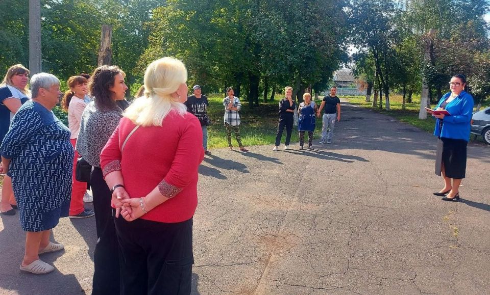 Наталья Бегуненко: По поручению Главы ДНР Дениса Пушилина в Петровском районе продолжаются встречи с населением