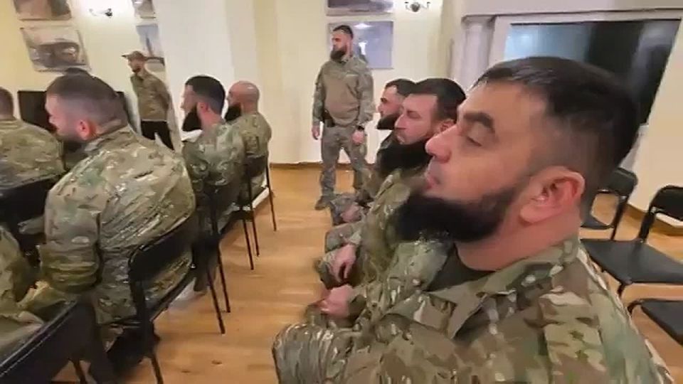 Денис Пушилин: Наградил соратников из Чечни за поддержку Донбасса на фронте и в тылу