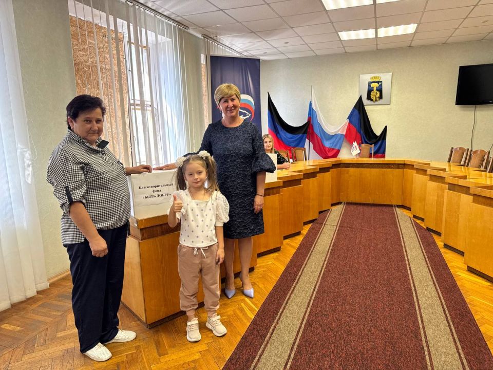 Елена Рязанцева: В преддверие празднования Дня города Донецка и Дня Шахтера в Пролетарском районе провела встречу с семьями, воспитывающими детей под опекой