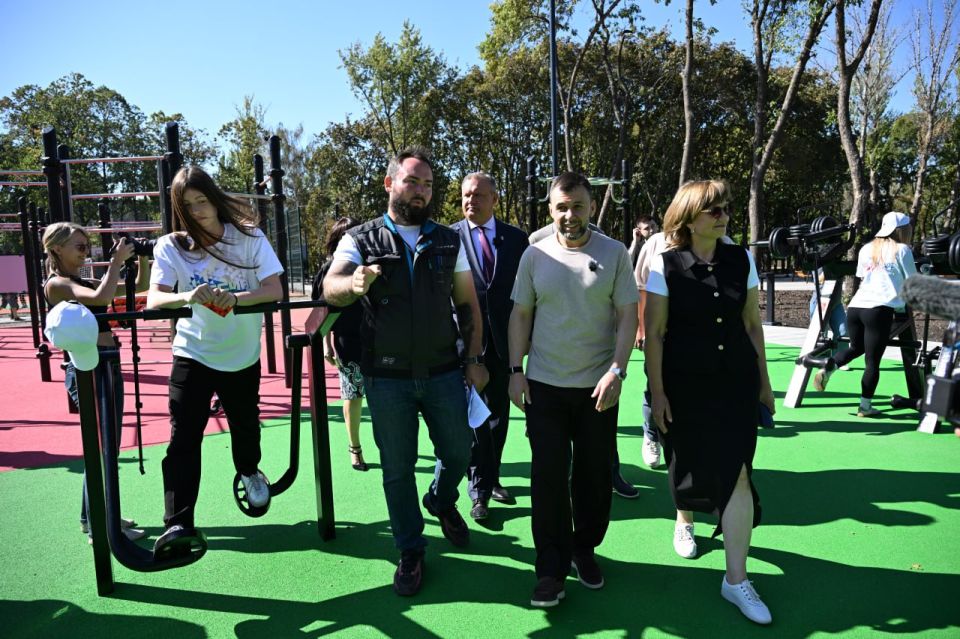 «С некоторых локаций не хотелось уходить»: Денис Пушилин посетил один из обновленных донецких парков и поделился впечатлениями