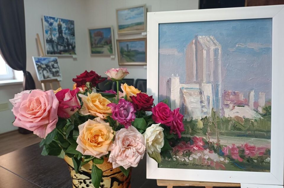 «Пейзажи шахтерской столицы» представили на выставке в Донецке