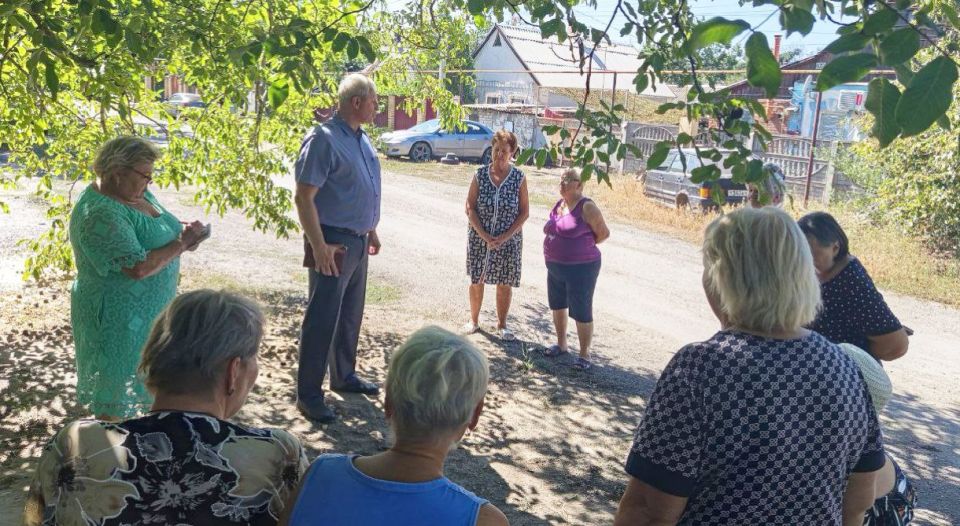 Наталья Бегуненко: По поручению Главы ДНР Дениса Пушилина в Петровском районе продолжаются встречи с населением