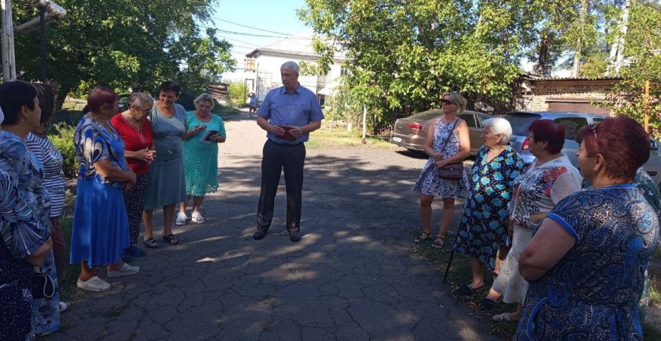 Наталья Бегуненко: По поручению Главы ДНР Дениса Пушилина в Петровском районе продолжаются встречи с населением
